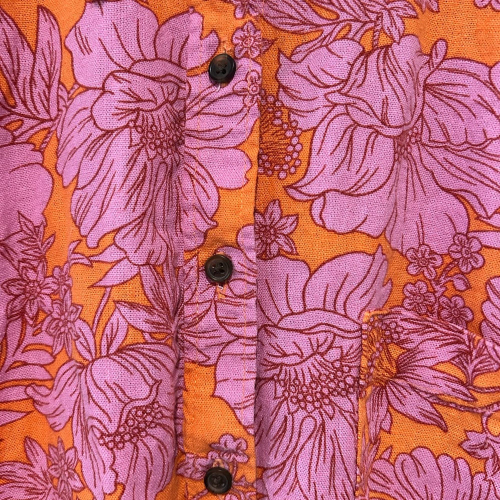 Universal Thread Pink and Orange Floral Women’s Shirt - Picture 4 of 4
